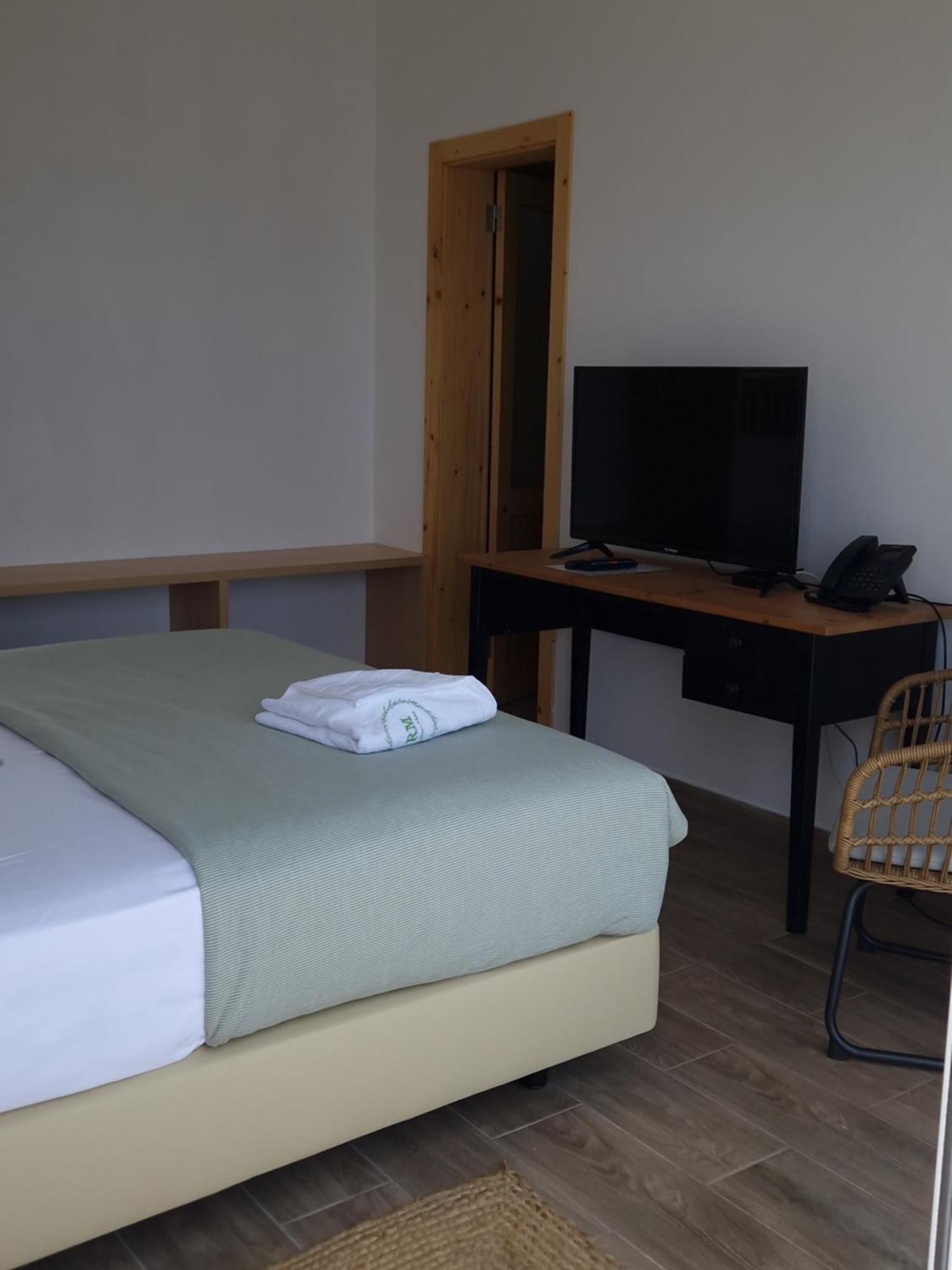 Lombo Branco Rm Green Hotel מראה חיצוני תמונה